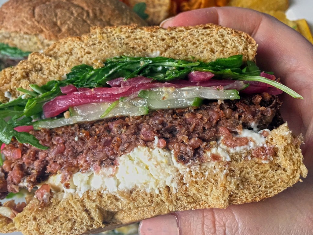 A Meat Eaters Guide To Vegetarian Burgers In Hawaii Beet Box Cover