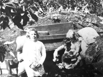Bomb Shelter Bw