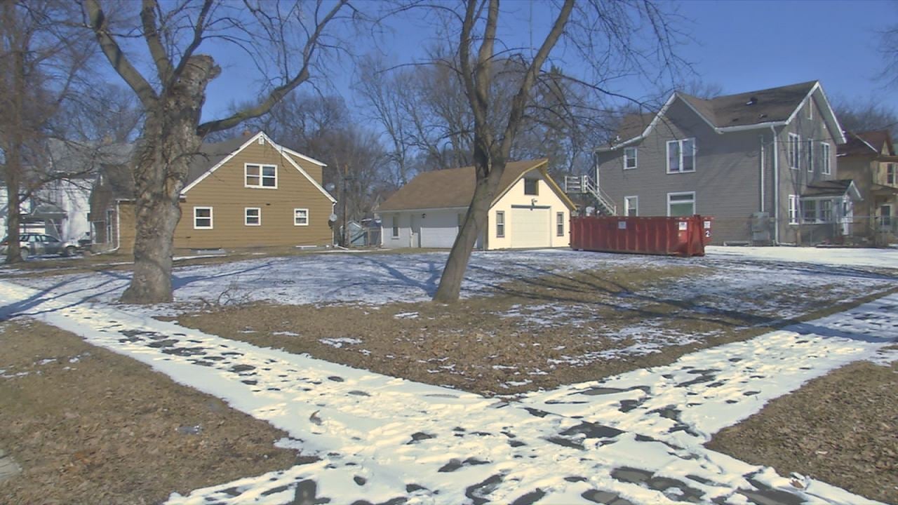 Hawthorne Neighborhood Speaks Out on Controversial Building Project