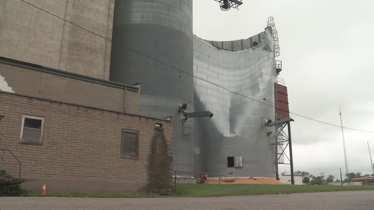 Tornado Misses Hillsboro; Town Doesn't Escape Damaging Winds