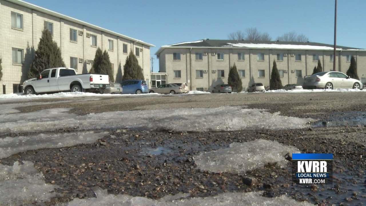 Tenants of Heartland Apartments Scramble to Find New Places to Live
