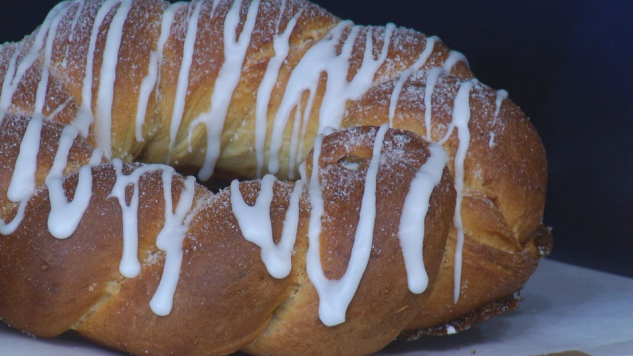 LIVE King Cake KVRR Local News