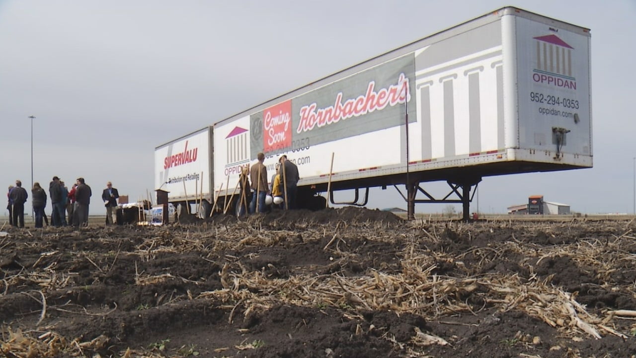 West Fargo's First Hornbacher's Will Have Liquor Store Inside KVRR