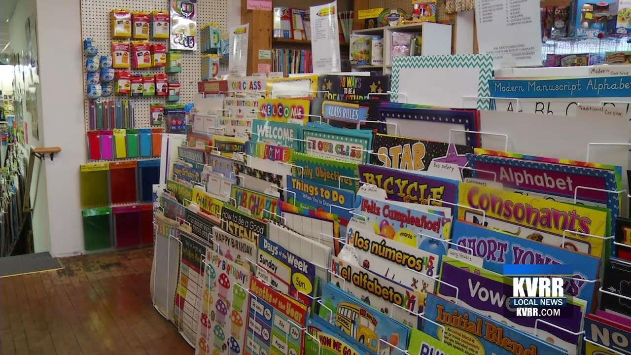Store Offers Discount Wall to Help Teachers Shop for School Supplies