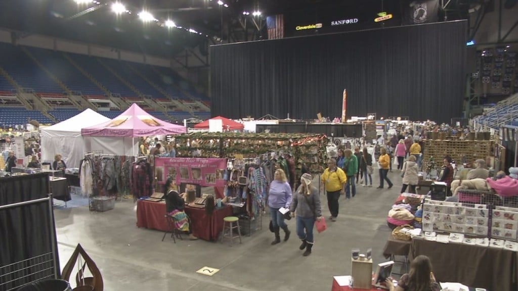 Hundreds of Vendors Showcase Handmade Goods At "The Big One" Art and