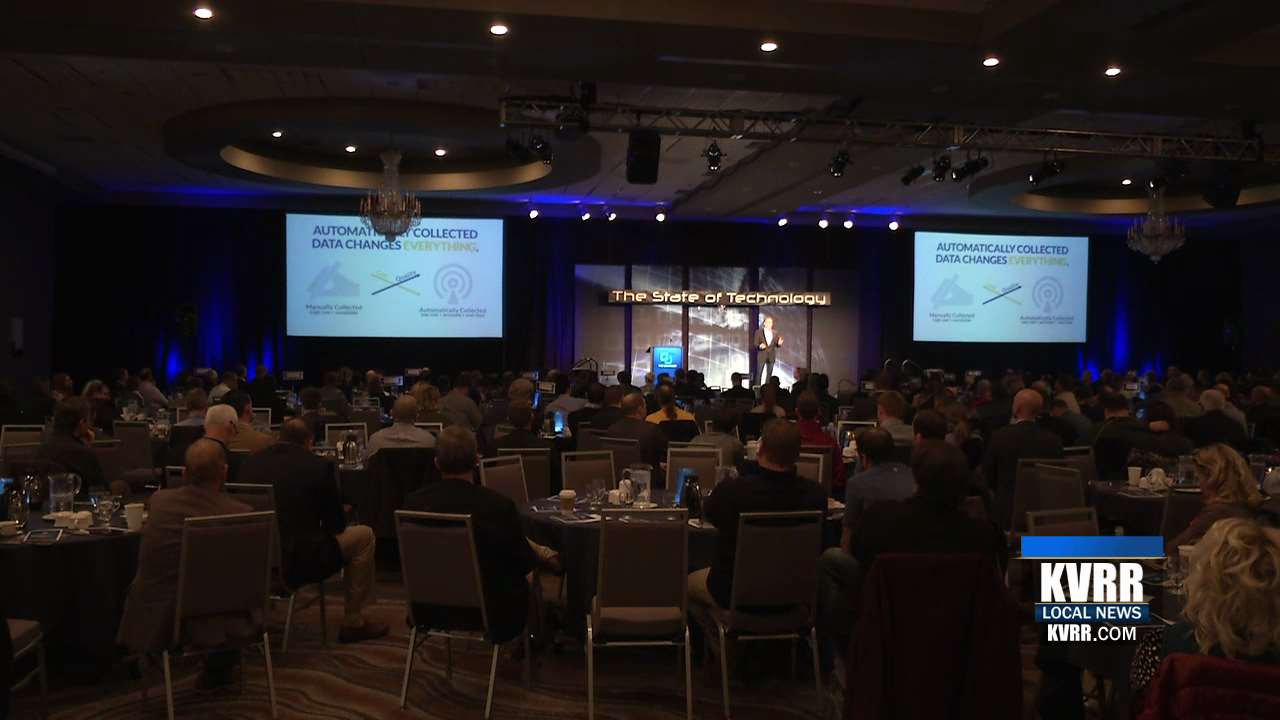 Chamber of Commerce, Sen. Hoeven Host State of Technology Conference