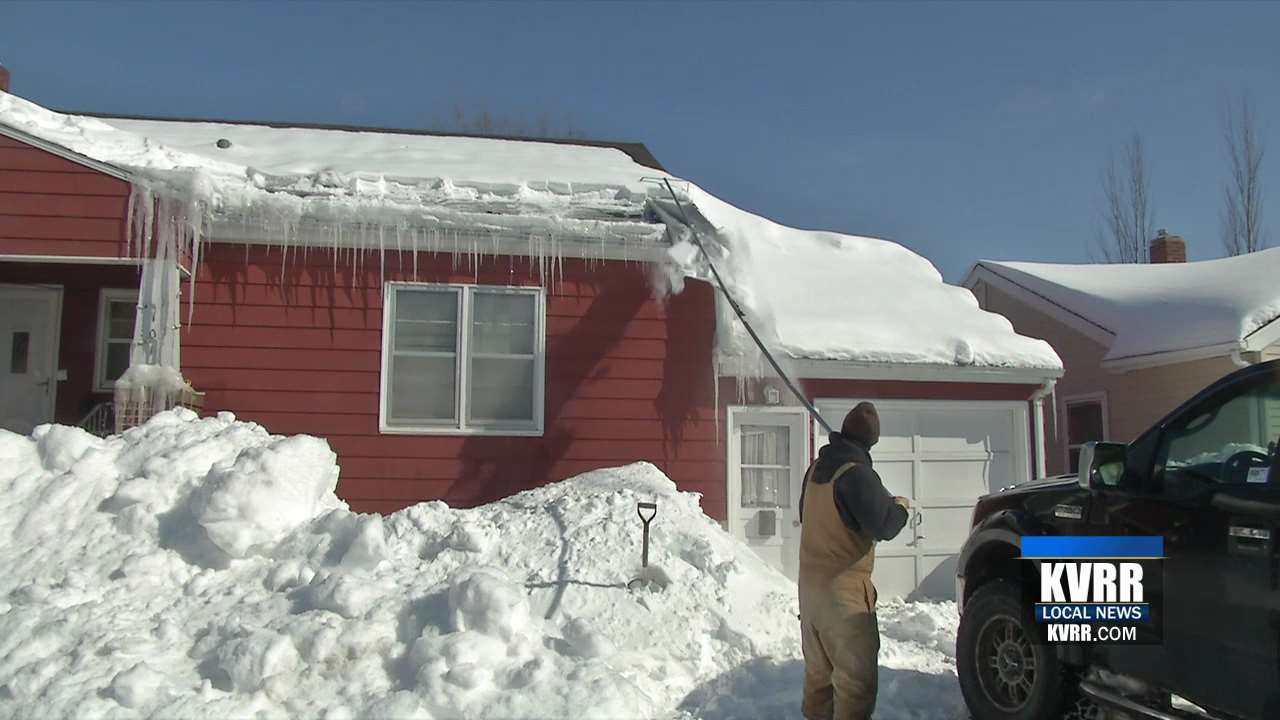 Experts Remind Homeowners to Keep Snow Off Roof, Prevent Ice Dams