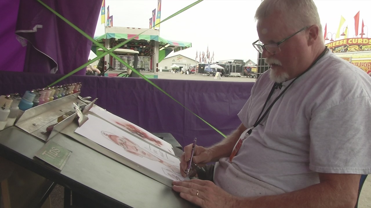 Faces of the Fair Artist Draws Red River Valley Fairgoers for More