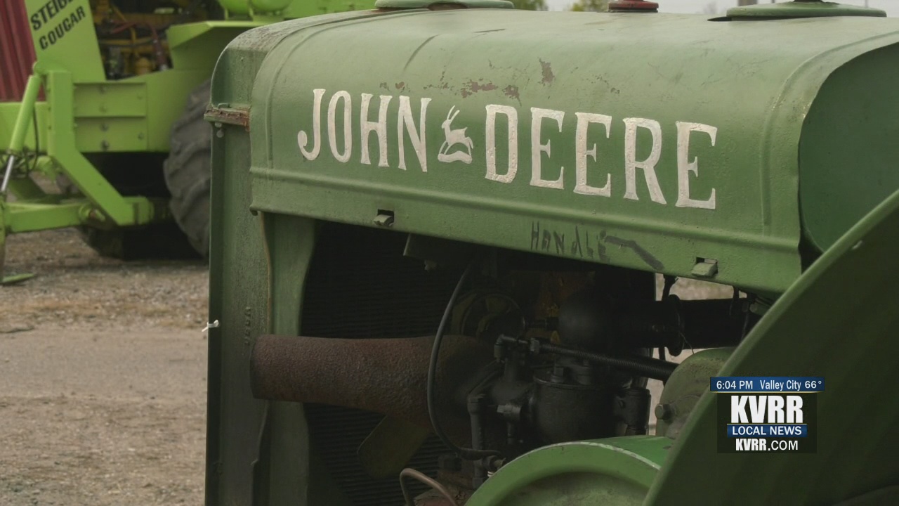 Big Iron Farm Show offers a glimpse of the past with historic farming