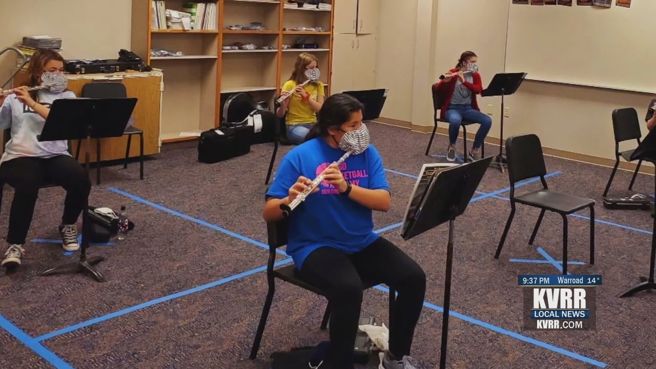 Fargo students receive unique masks for music classes - KVRR Local News