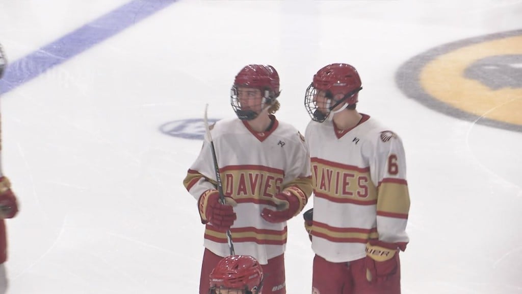 Edc Hockey Still