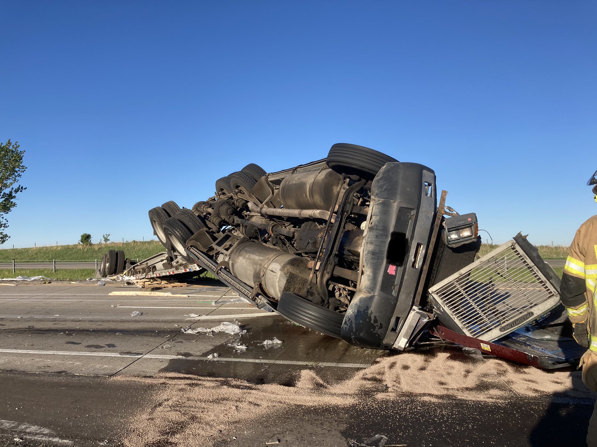 I 94 Open Again After Semi Crash Near Rothsay Kvrr Local News