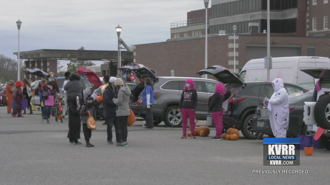 Fargo VA trunkortreat event helps raise awareness of services for