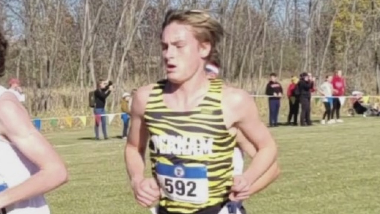 Jakob McCleary Takes Minnesota Class A State XC Championship for the