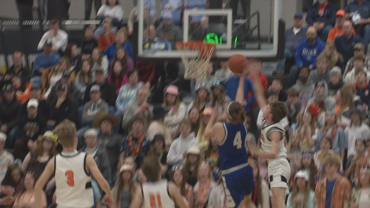 MN HS Boys Basketball Roundup Perham, DGF, New York Mills Advance to