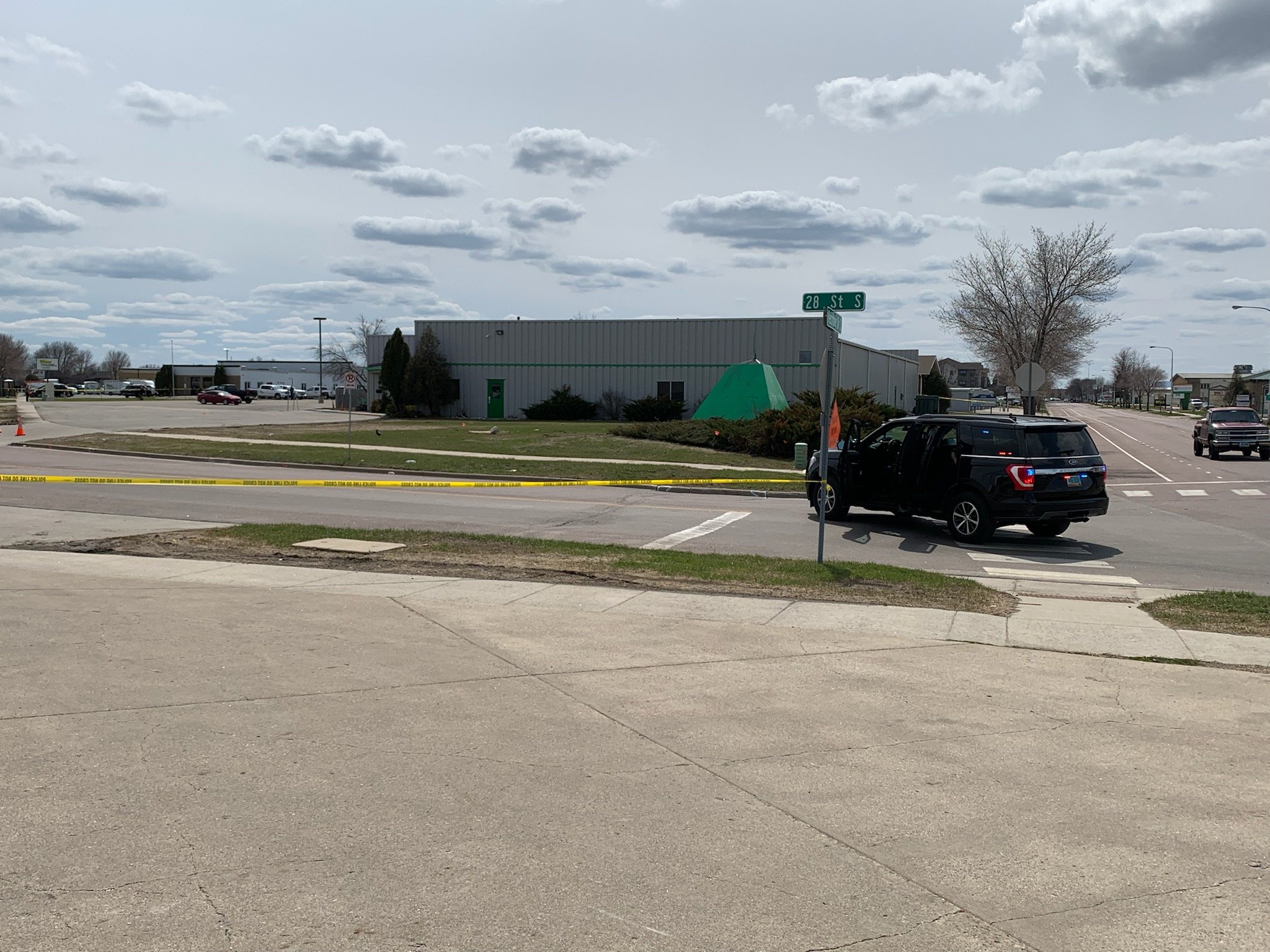 Update: No explosives found after suspicious package report at Fargo ...