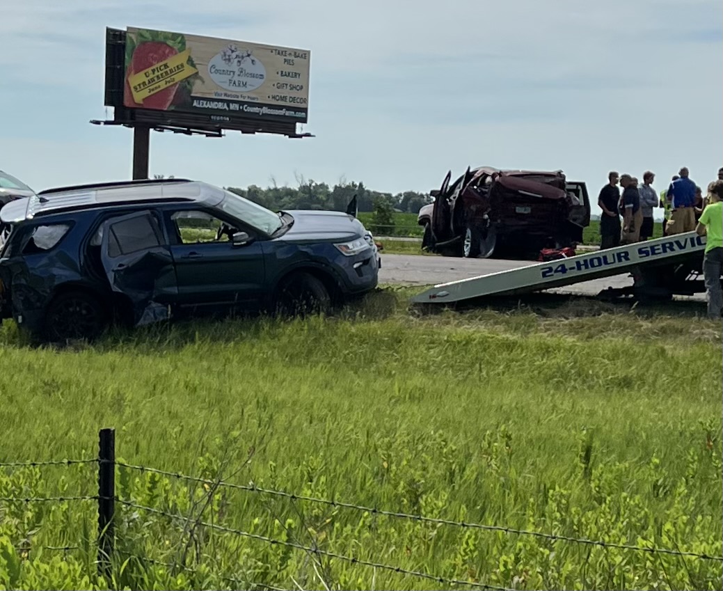 I 94 Crash Near Moorhead Causes Injuries Kvrr Local News