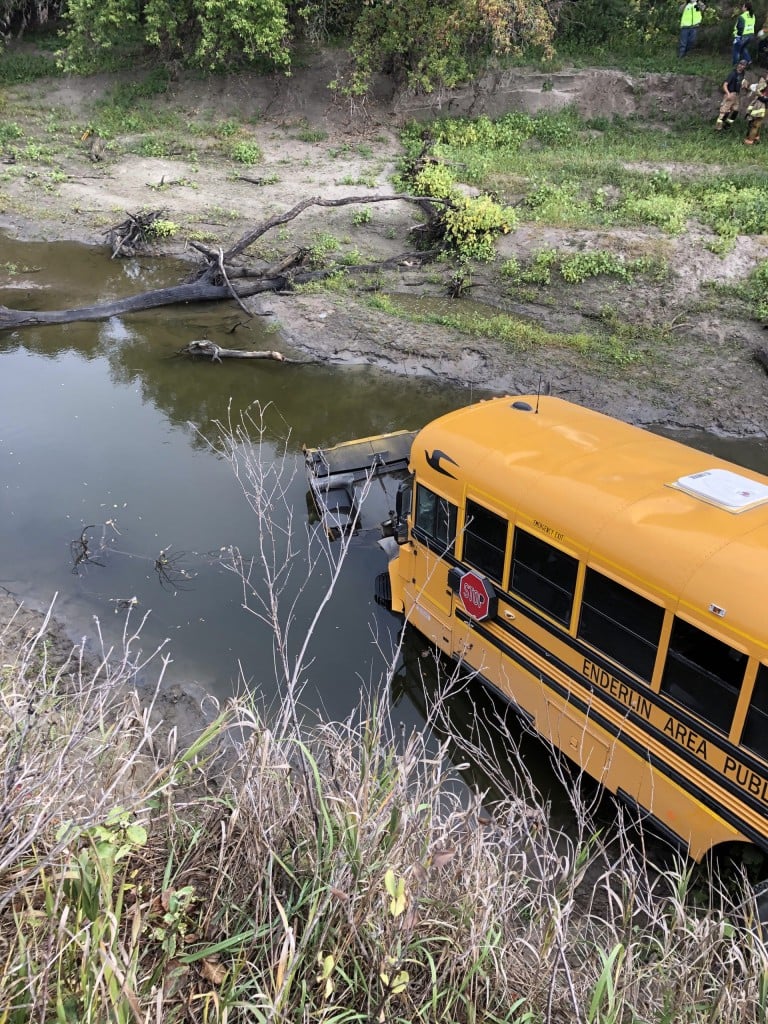 Leonard Bus Crash Pic