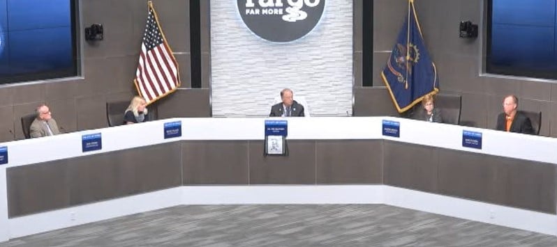 Fargo Comm 100422