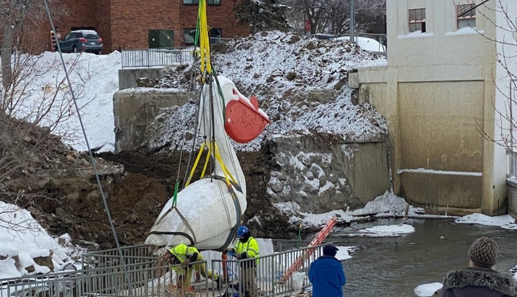 Pelican Rapids ‘Pete’ temporarily removed from his perch KVRR Local News