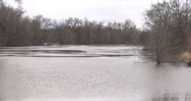 Red River 042323