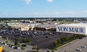 Photos: Von Maur preps for opening