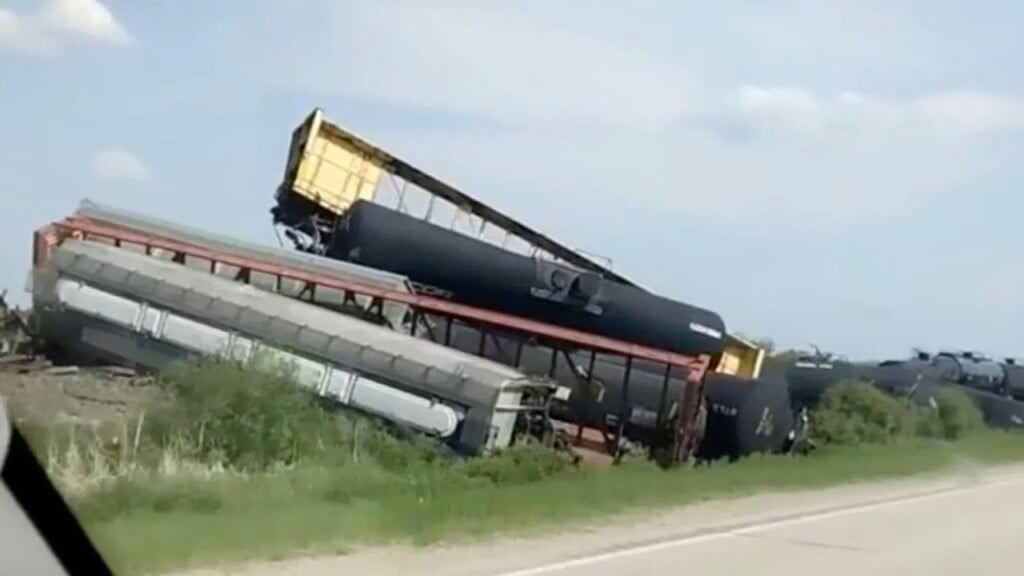 230601130929 Mn Lancaster Train Derailment