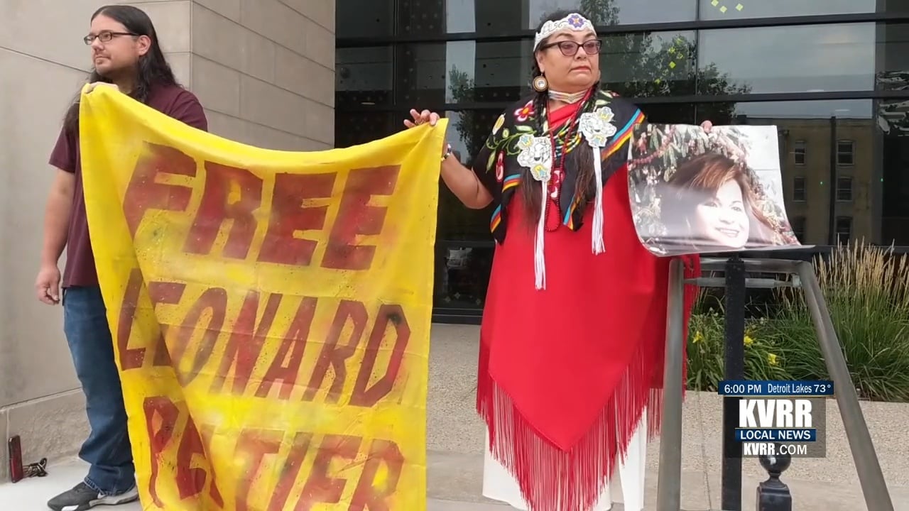 Fargo protestors plead for release of inmate Leonard Peltier KVRR