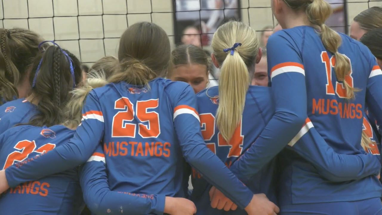 West Fargo Sheyenne Volleyball Wins EDC Tournament; Earns 1 Seed In ...