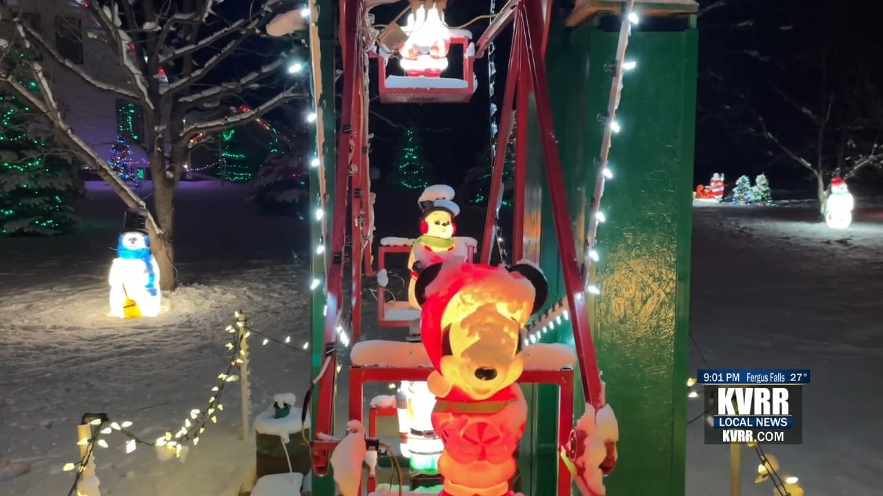 Carrying on Christmas lights tradition in rural Hillsboro after the