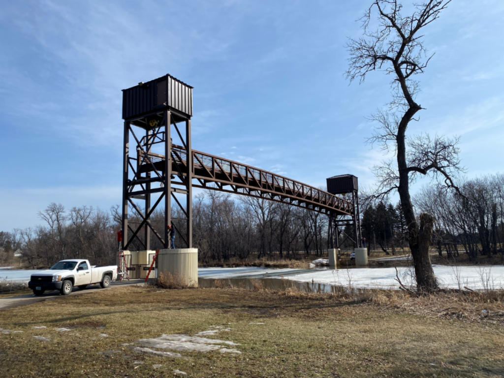 Lindenwood Bridge 122823