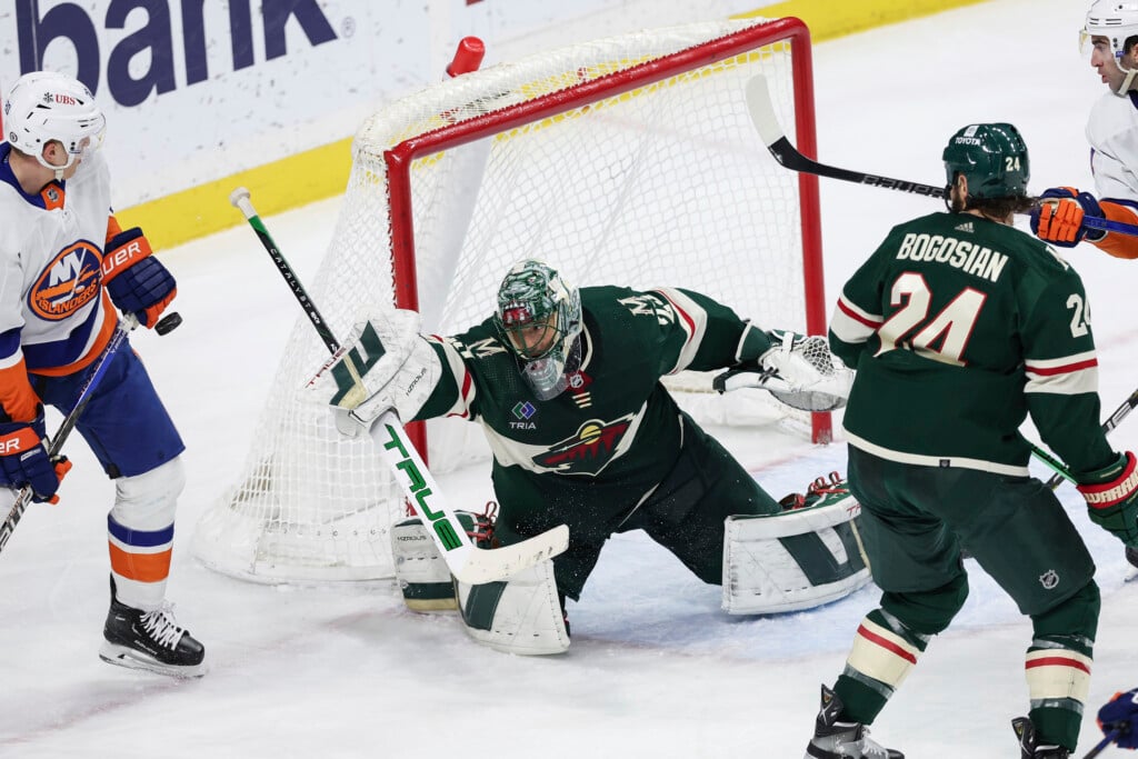 Islanders Wild Hockey