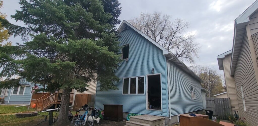 Grandforkshousefire