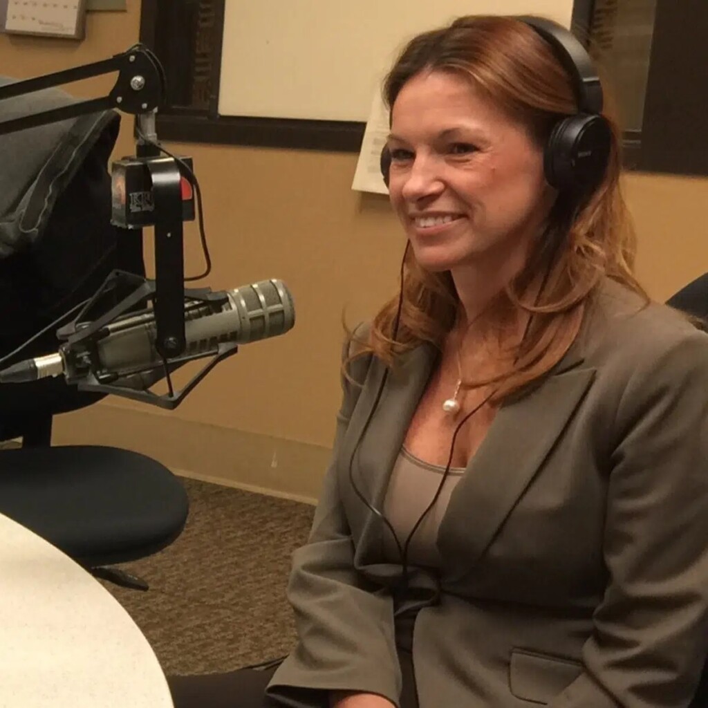Kirsten Baesler In Studio
