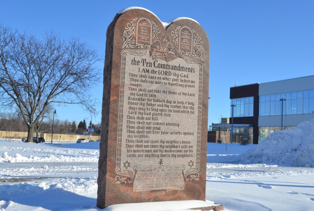 Tencommandments 1536x1033