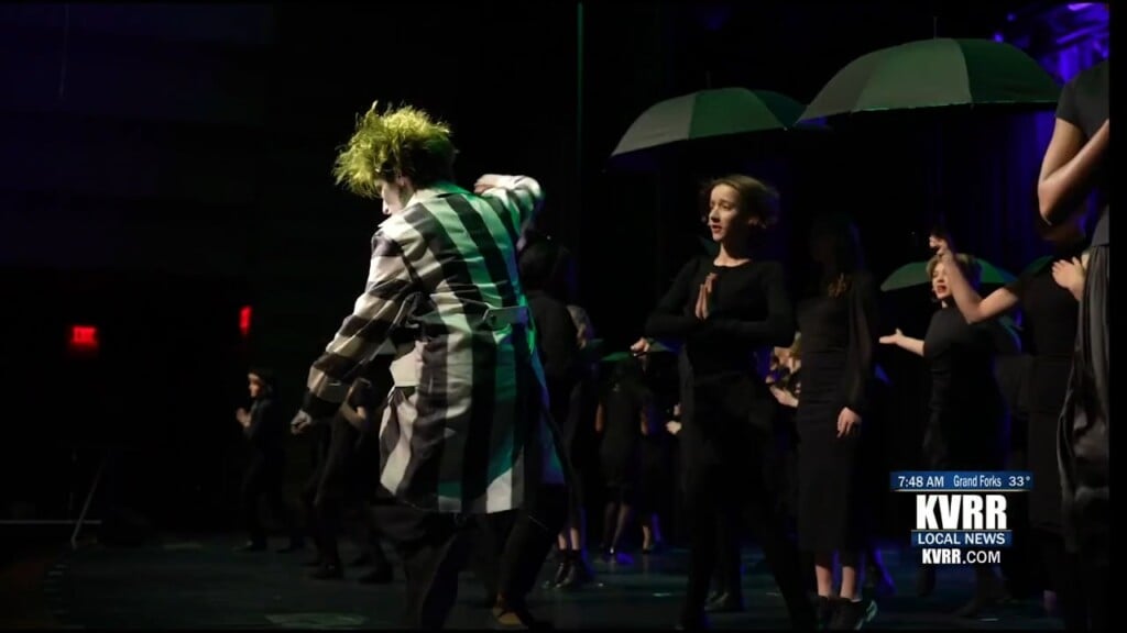 Live: Stars Of Beetlejuice Jr. At Horizon Middle School Talk About Upcoming Show