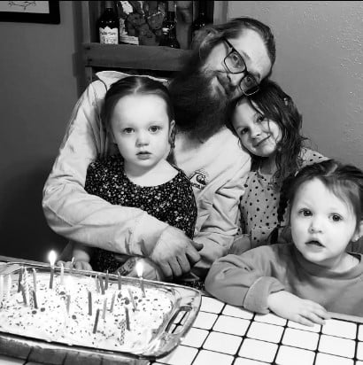 Zach Haugen And Girls