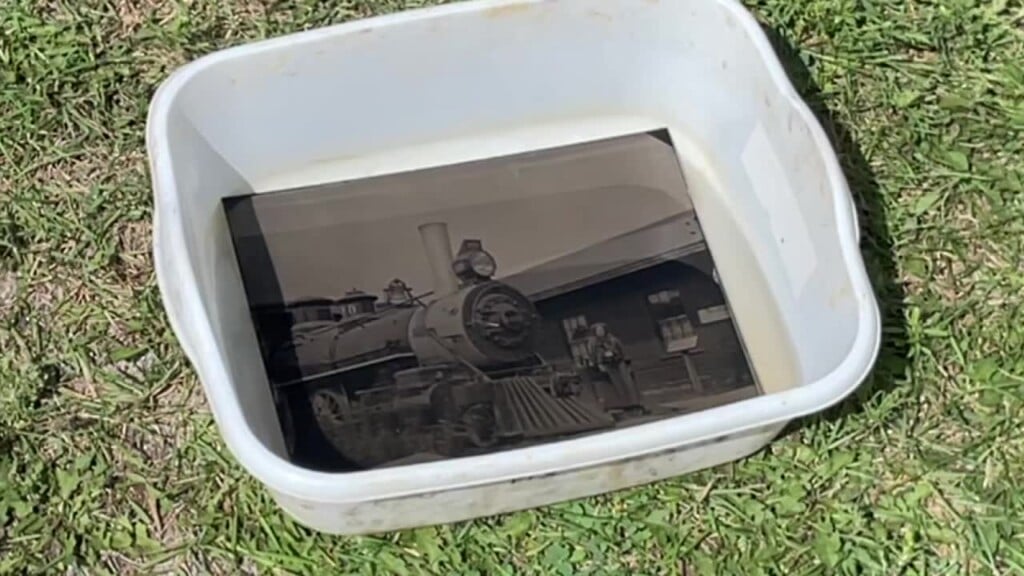 Pioneer Days Features Tintype Photography