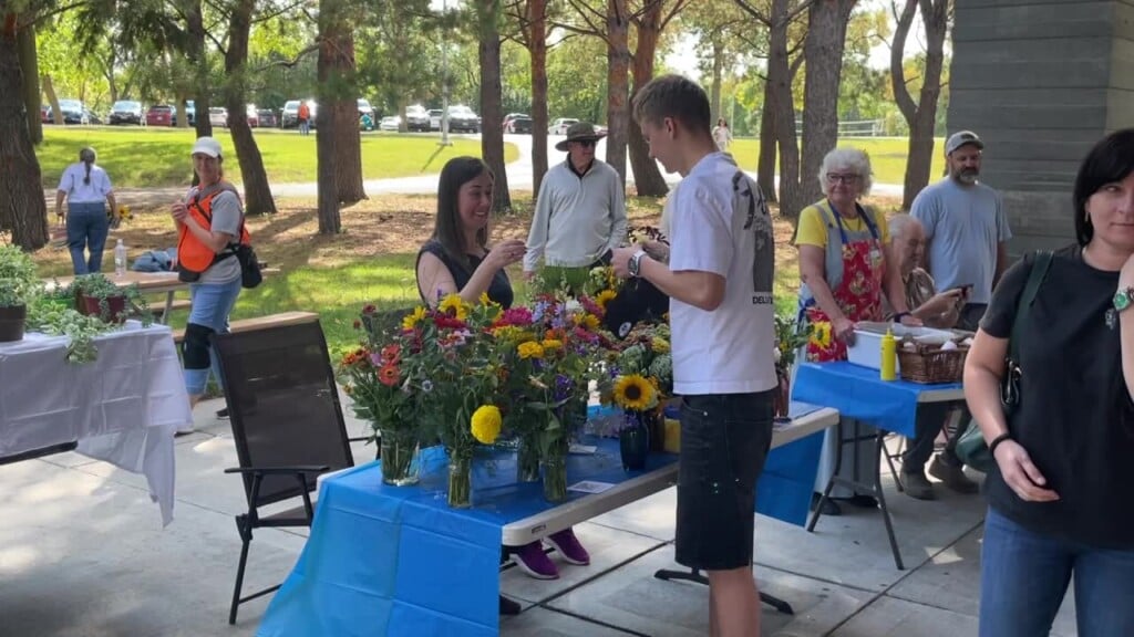F M Volunteers For Ukraine Holds First Public Fundraiser