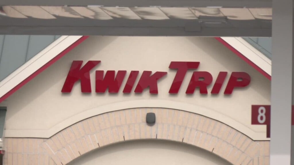 The Wait Is Over, Kwik Trip Opens It's Doors In Moorhead