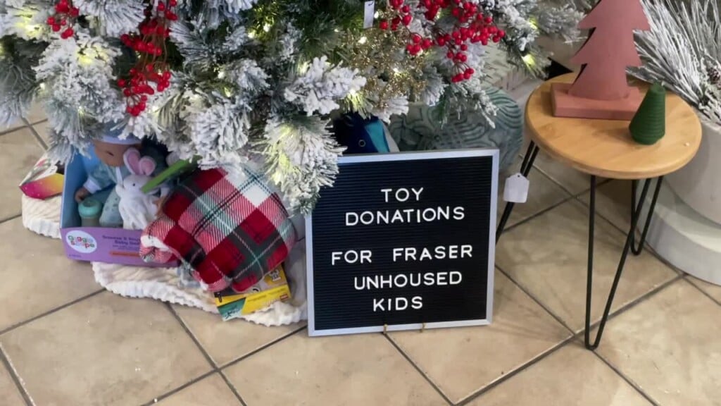 Businesses Around Fargo Moorhead Celebrate Small Business Saturday, Talk Local Economy