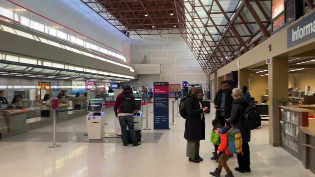 Hector International Adds Two Routes, Readies For Holiday Rush