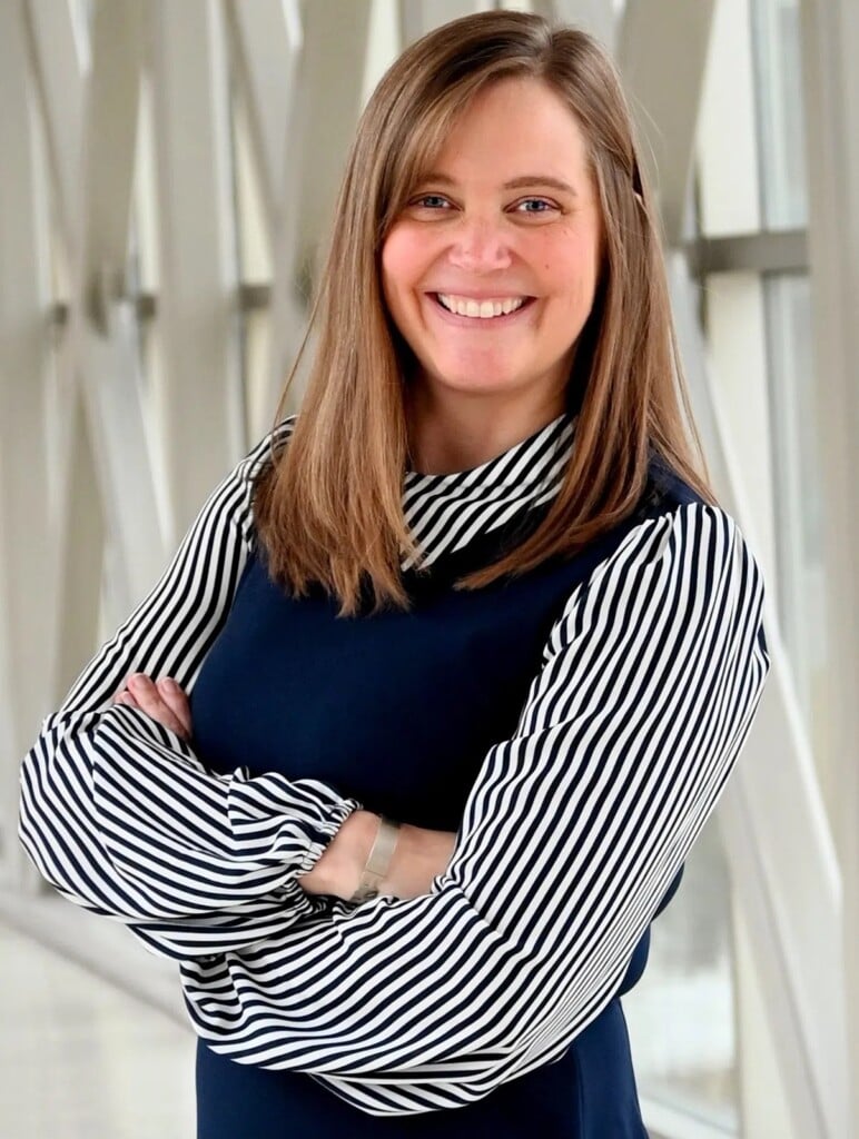 Erika Yoney Headshot