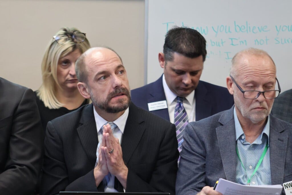 Derrick And That Other Guy 1536x1024