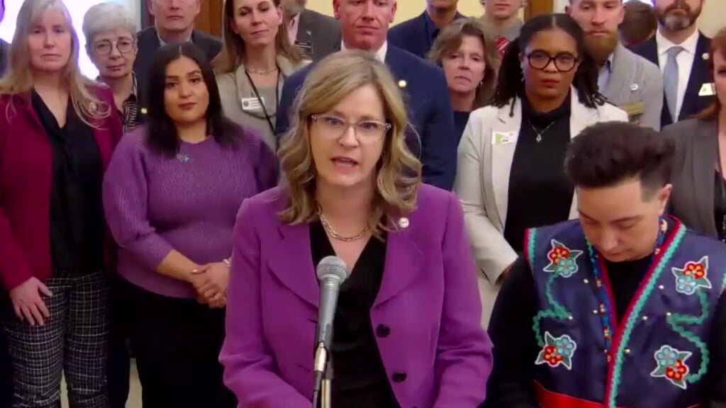 State Lawmakers From Across U.s. Convene In Minnesota For Day Of Solidarity