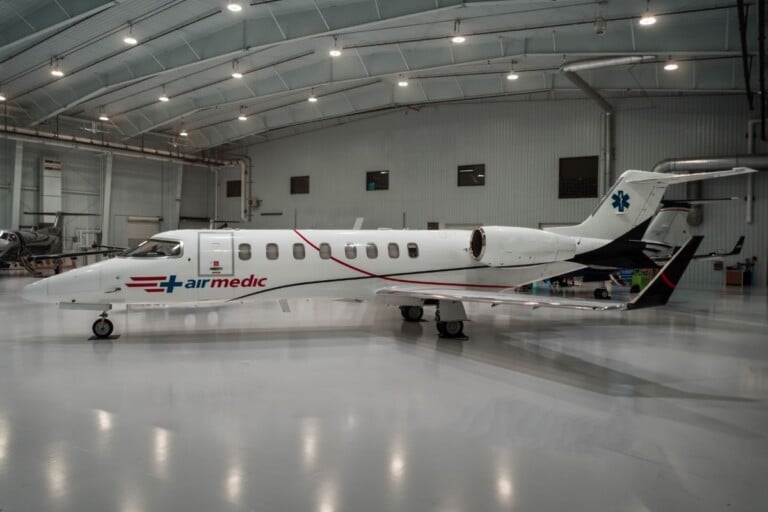 Airmedic Learjet 45 Exterior