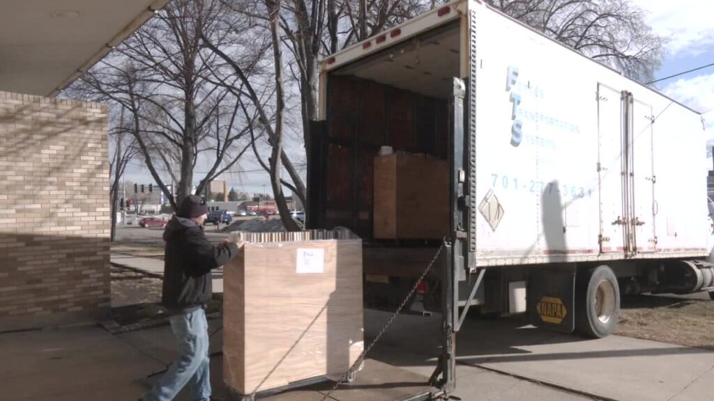 Moorhead Library Staff Begin Moving Materials Into New Library