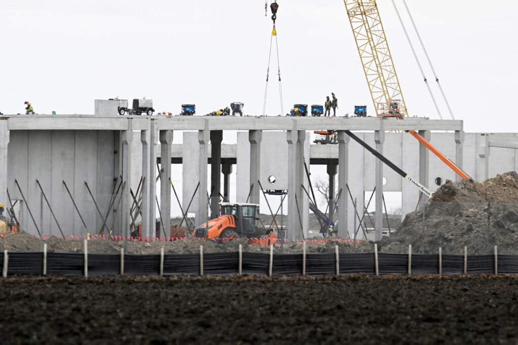Controversial Applied Digital Data Center Under Construction