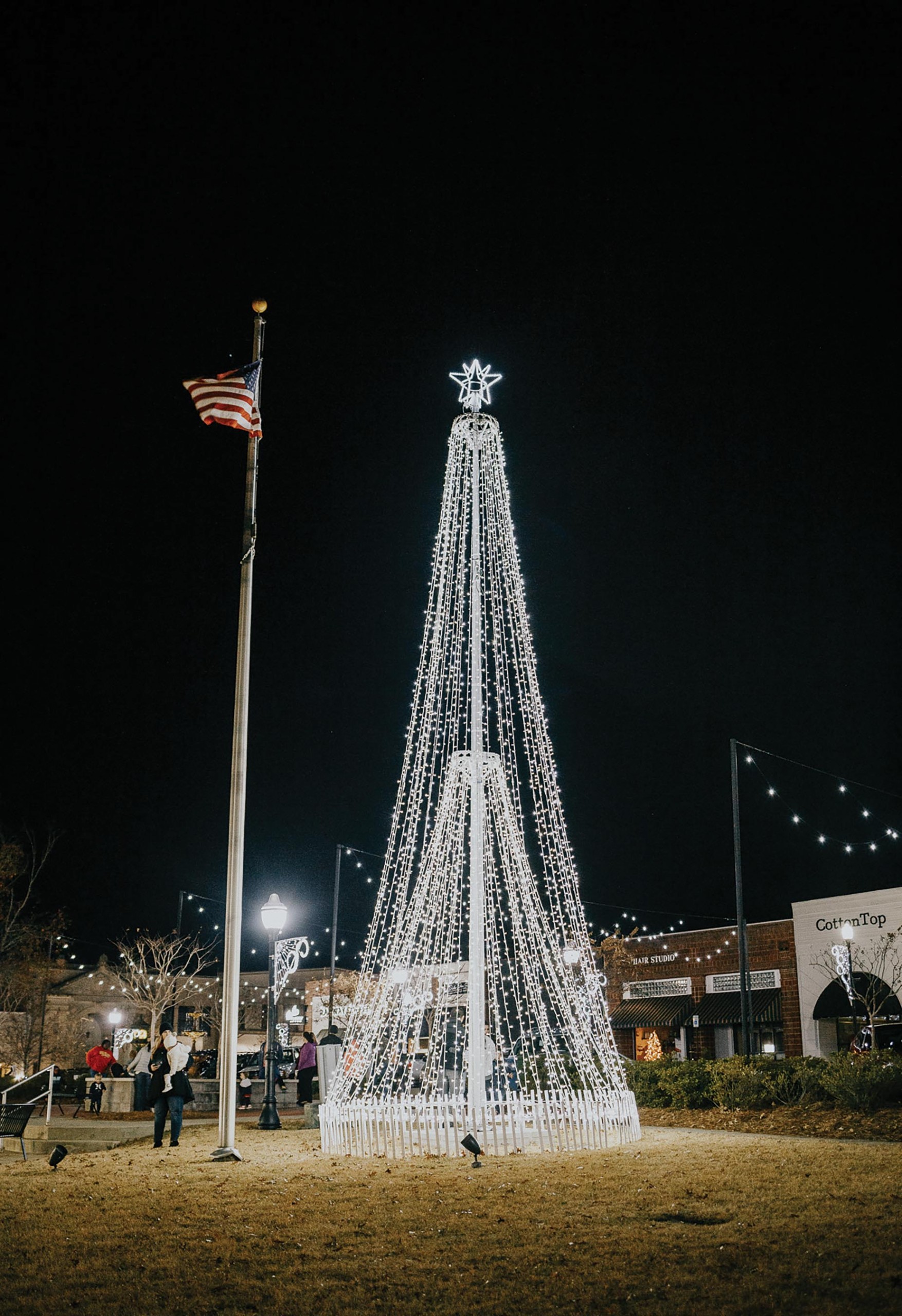 Travel Louisiana for the Holidays