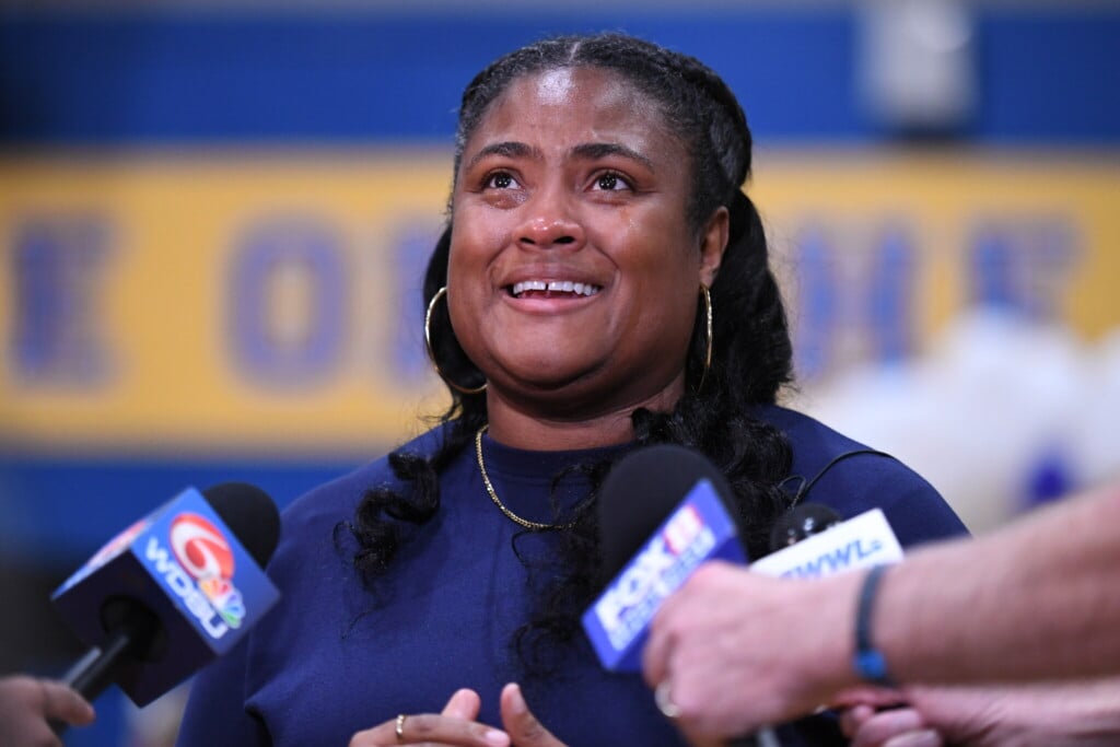 Jefferson Parish teacher receives $25000 award